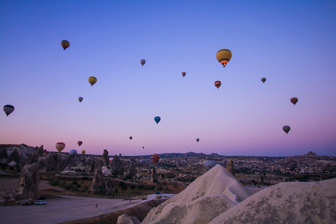 Soaring Above the Clouds: Discover the Best Hot Air Ballooning Destinations